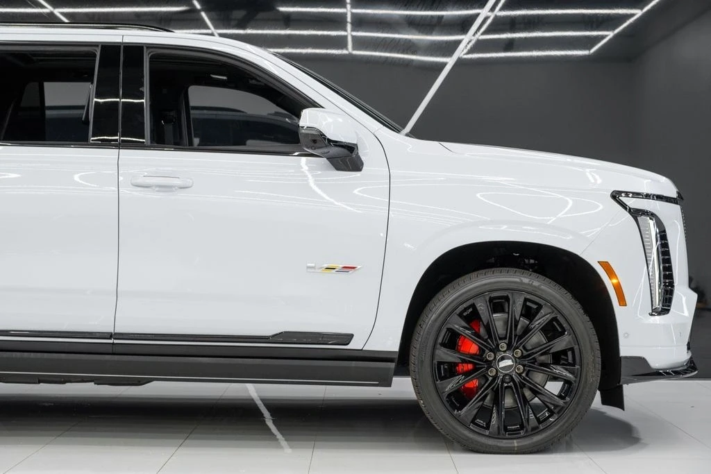 2026 Cadillac Escalade-V 5th Gen - Image 9 of 21