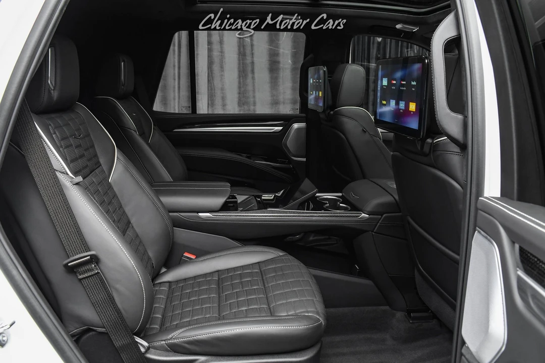 2026 Cadillac Escalade-V 5th Gen - Image 17 of 21