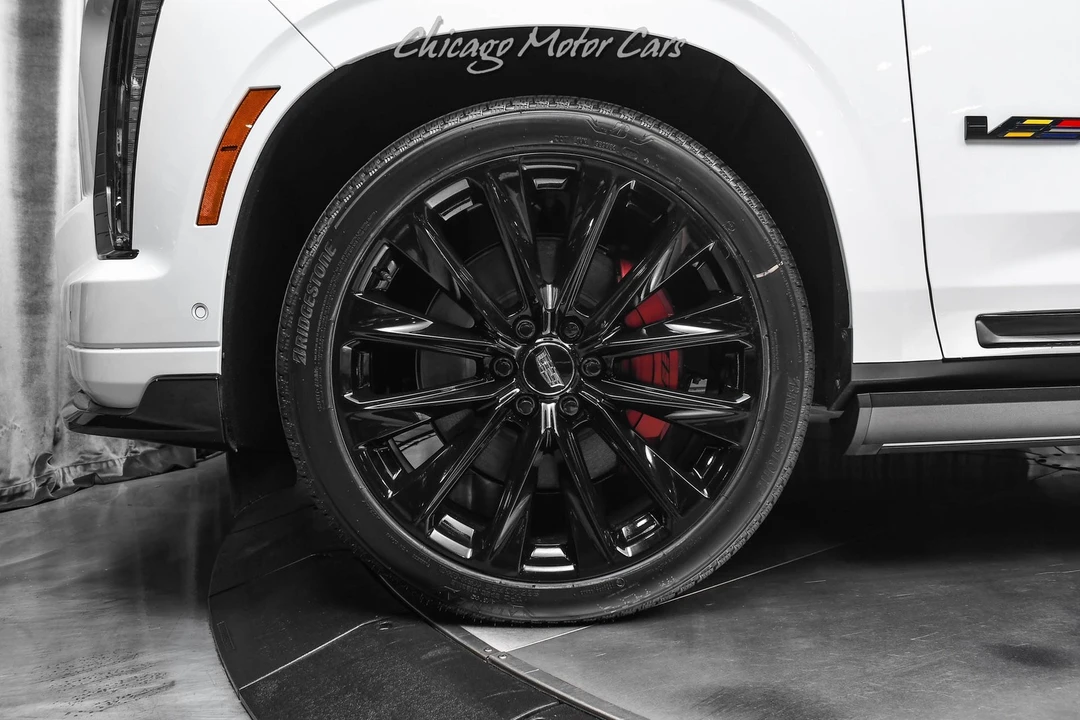 2026 Cadillac Escalade-V 5th Gen - Image 8 of 21