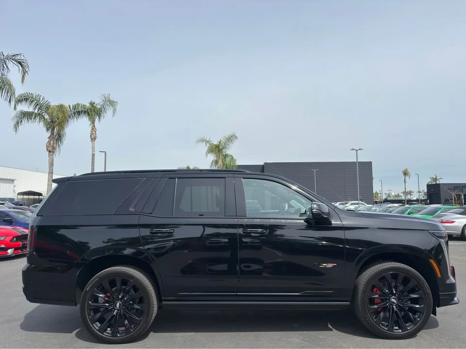2026 Cadillac Escalade-V 5th Gen - Image 3 of 9