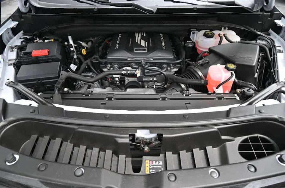 2026 Cadillac Escalade-V 5th Gen - Image 6 of 9