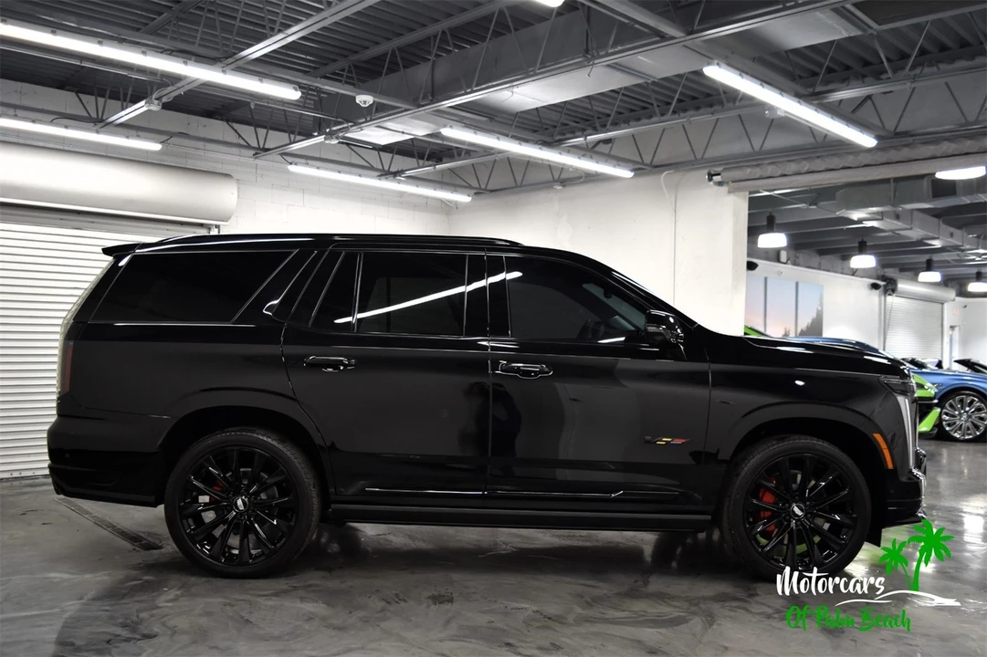 2026 Cadillac Escalade-V 5th Gen - Image 13 of 21