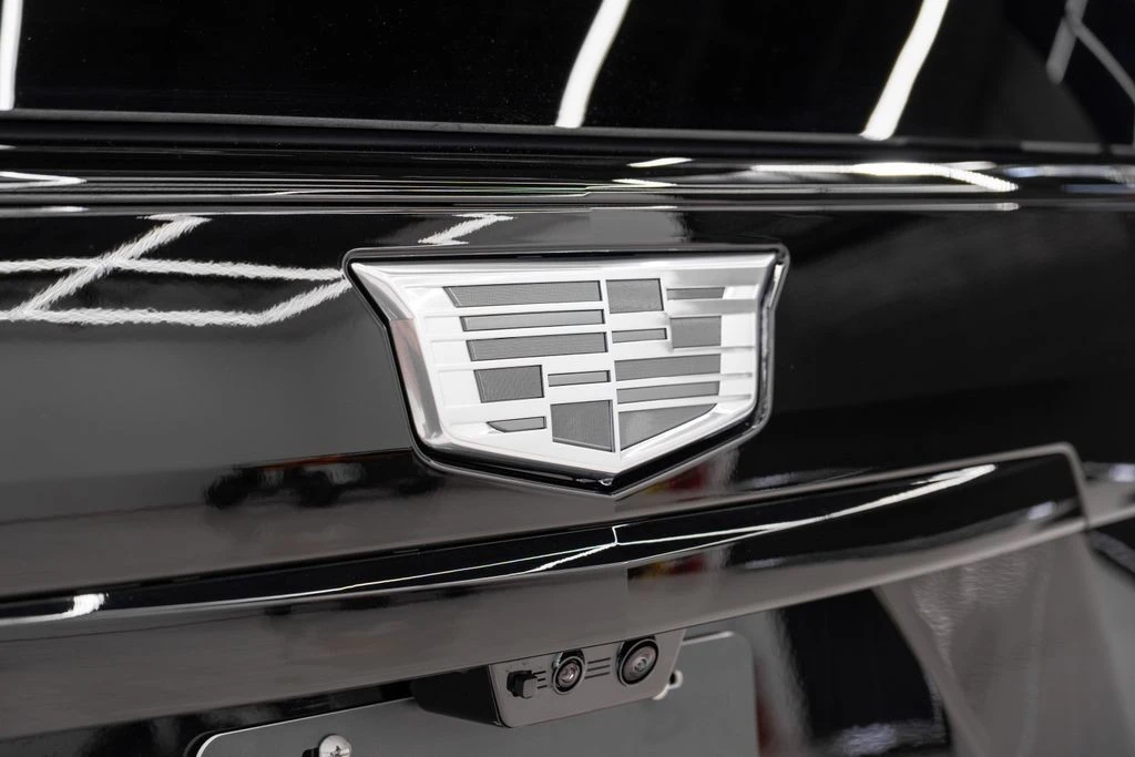 2026 Cadillac Escalade-V 5th Gen - Image 19 of 21