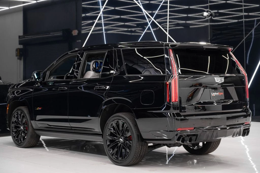 2026 Cadillac Escalade-V 5th Gen - Image 16 of 21
