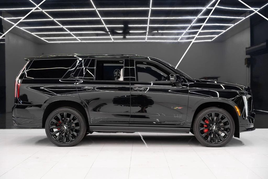 2026 Cadillac Escalade-V 5th Gen - Image 9 of 21
