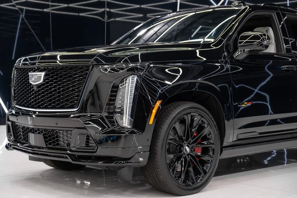 2026 Cadillac Escalade-V 5th Gen - Image 4 of 21