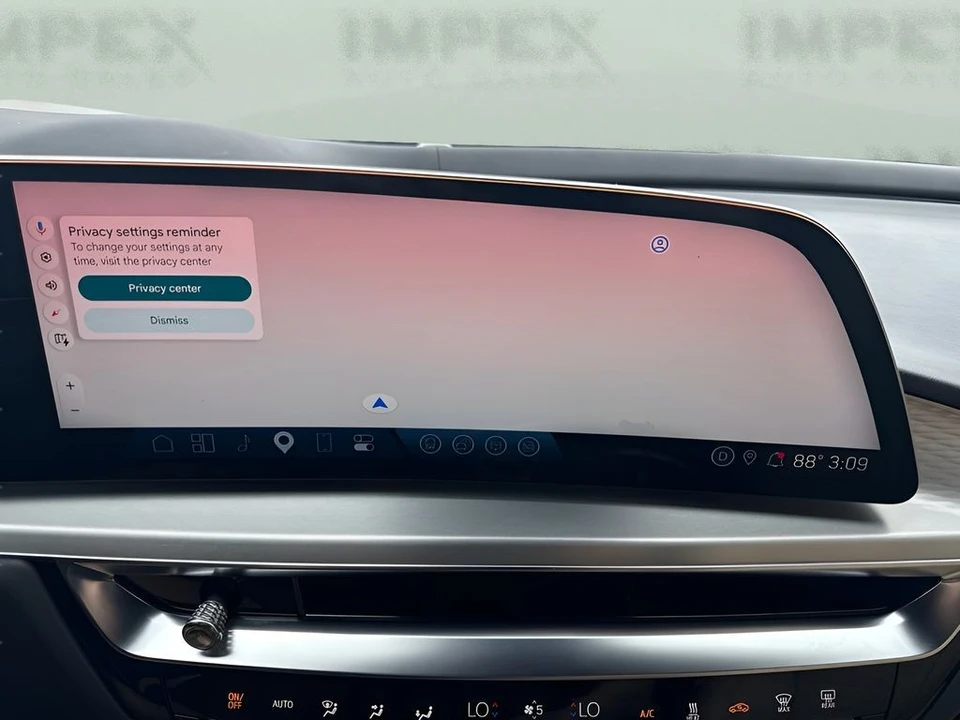 2026 Cadillac Lyriq - Image 20 of 31