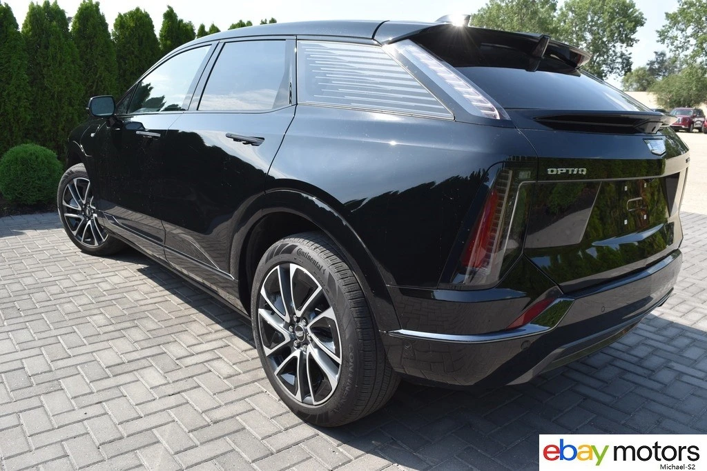 2026 Cadillac Optiq - Image 7 of 24