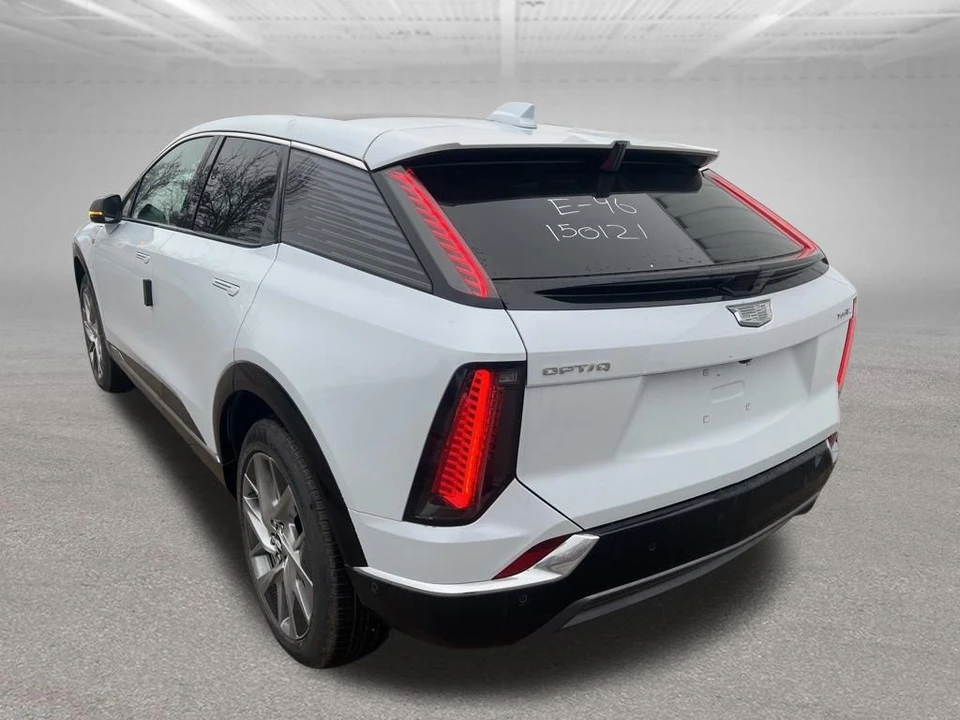 2026 Cadillac Optiq - Image 4 of 11