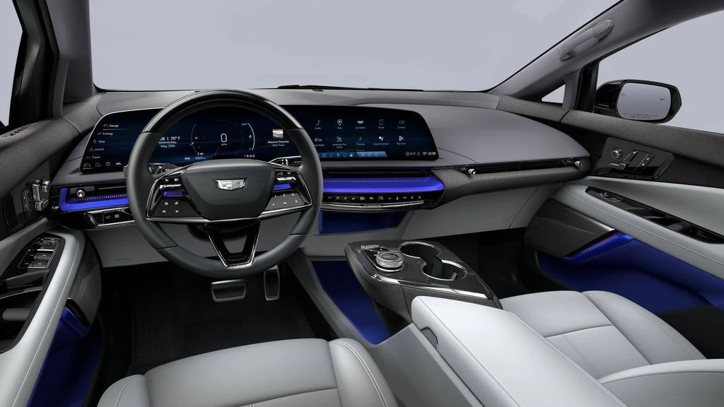 2026 Cadillac Optiq - Image 8 of 11