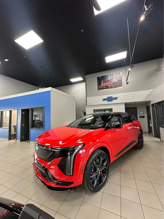 2026 Cadillac Optiq - Image 2 of 16