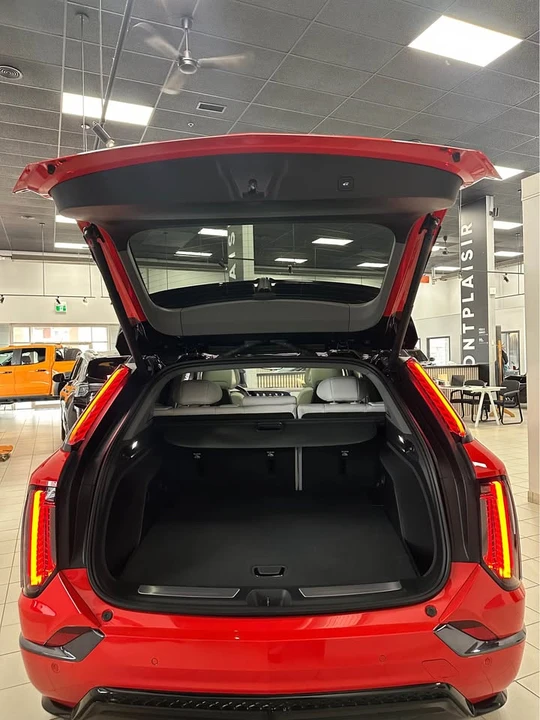 2026 Cadillac Optiq - Image 6 of 16