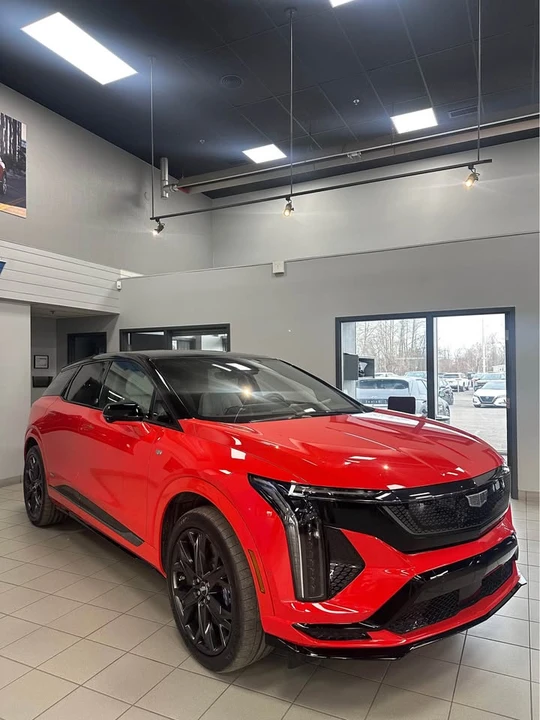 2026 Cadillac Optiq - Image 9 of 16
