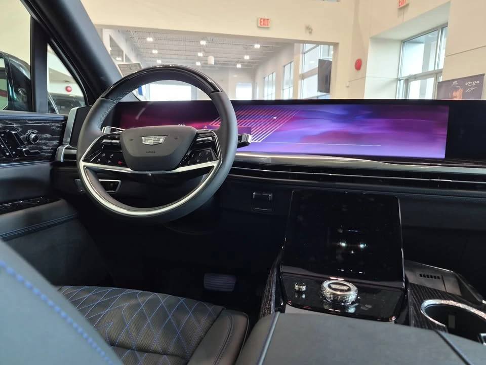 2026 Cadillac Escalade IQ - Image 14 of 18