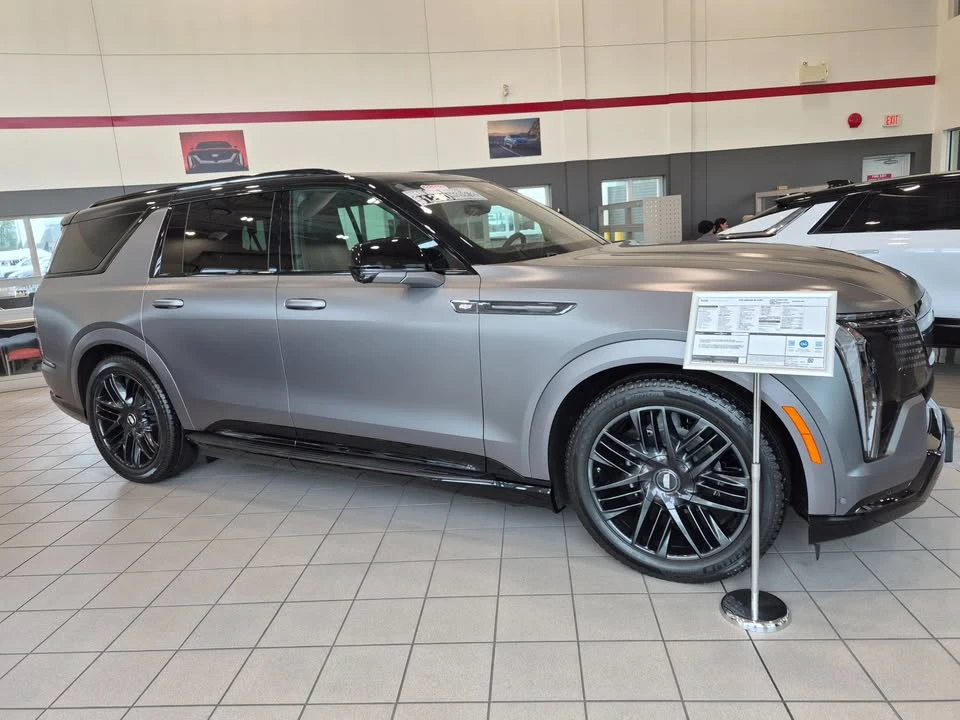 2026 Cadillac Escalade IQ - Image 3 of 18
