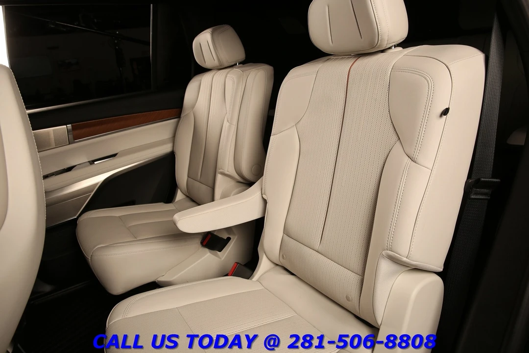 2026 Cadillac Vistiq - Image 22 of 24