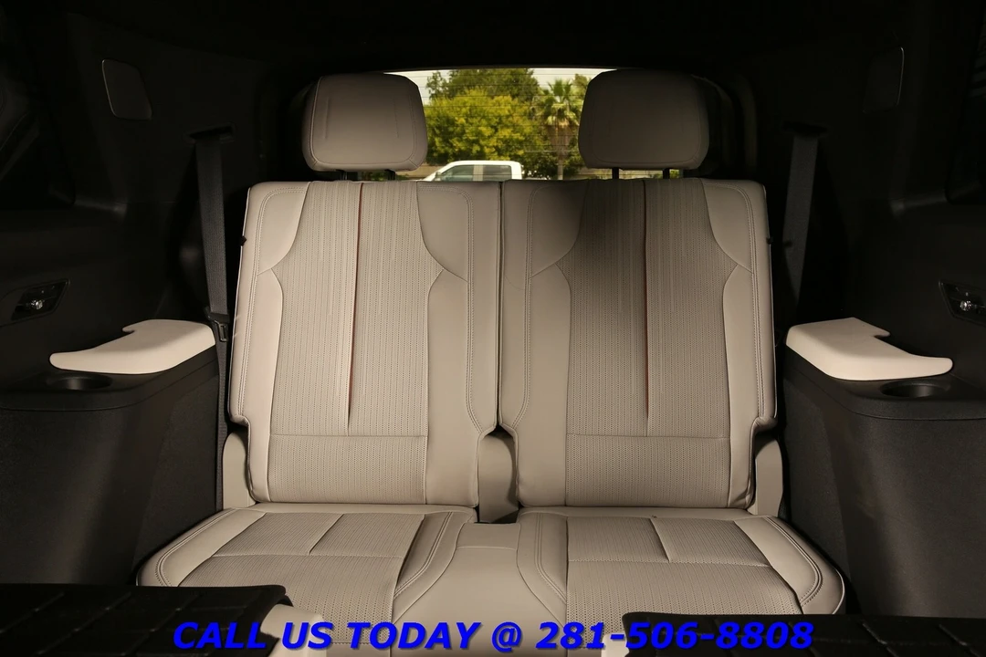 2026 Cadillac Vistiq - Image 23 of 24