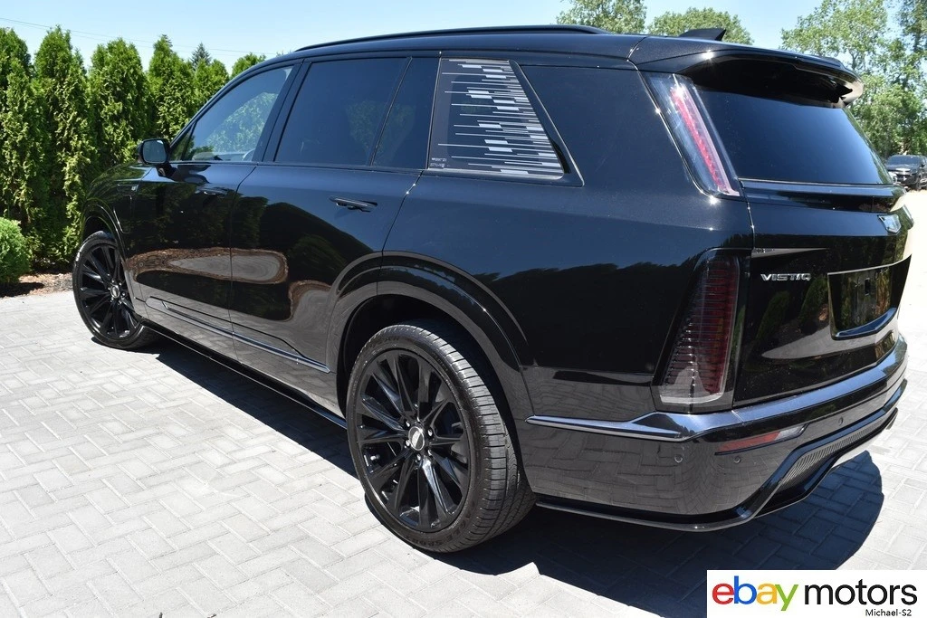 2026 Cadillac Vistiq - Image 8 of 24
