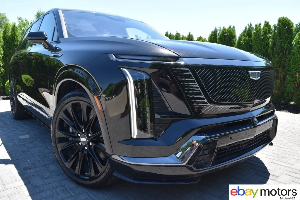 2026 Cadillac Vistiq - Image 2 of 24