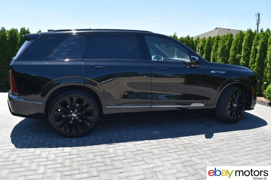 2026 Cadillac Vistiq - Image 5 of 24