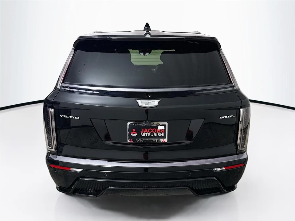 2026 Cadillac Vistiq - Image 24 of 31