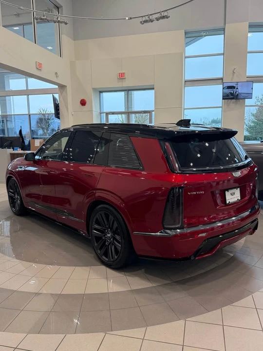 2026 Cadillac Vistiq - Image 7 of 19