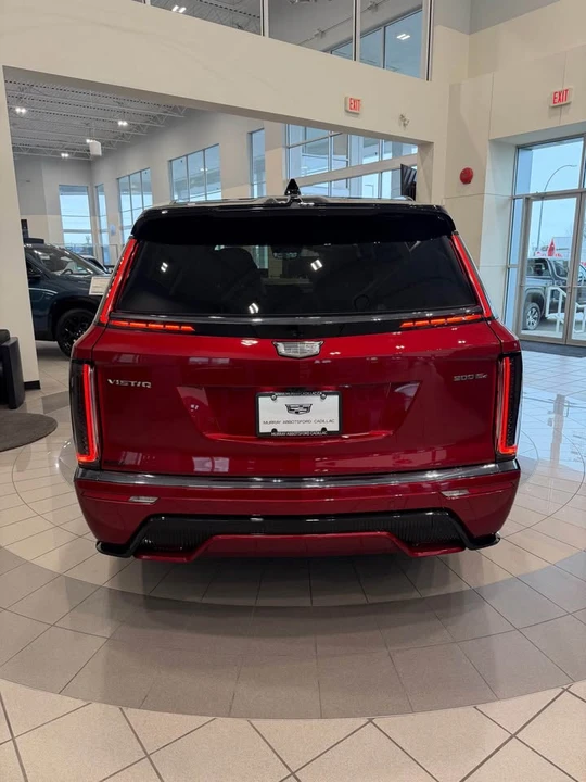2026 Cadillac Vistiq - Image 18 of 19