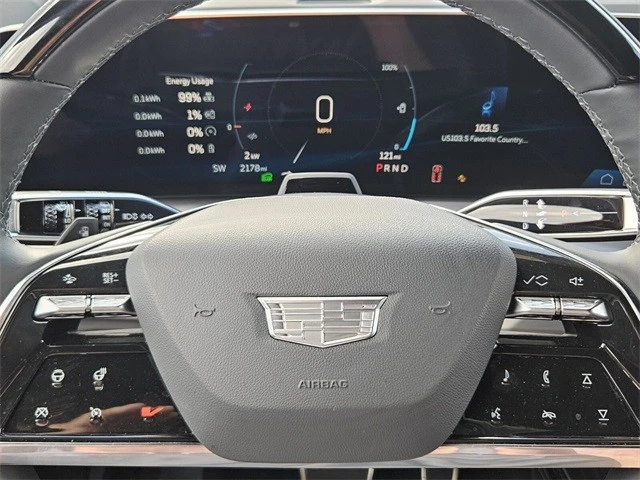 2026 Cadillac Vistiq - Image 14 of 21