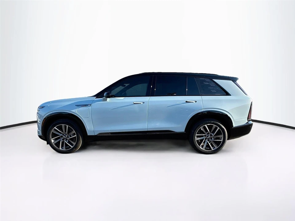 2026 Cadillac Vistiq - Image 4 of 15