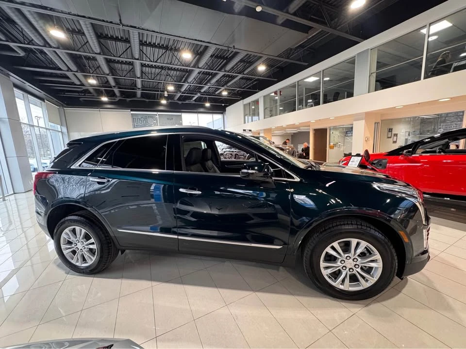 2026 Cadillac XT5 - Image 3 of 16