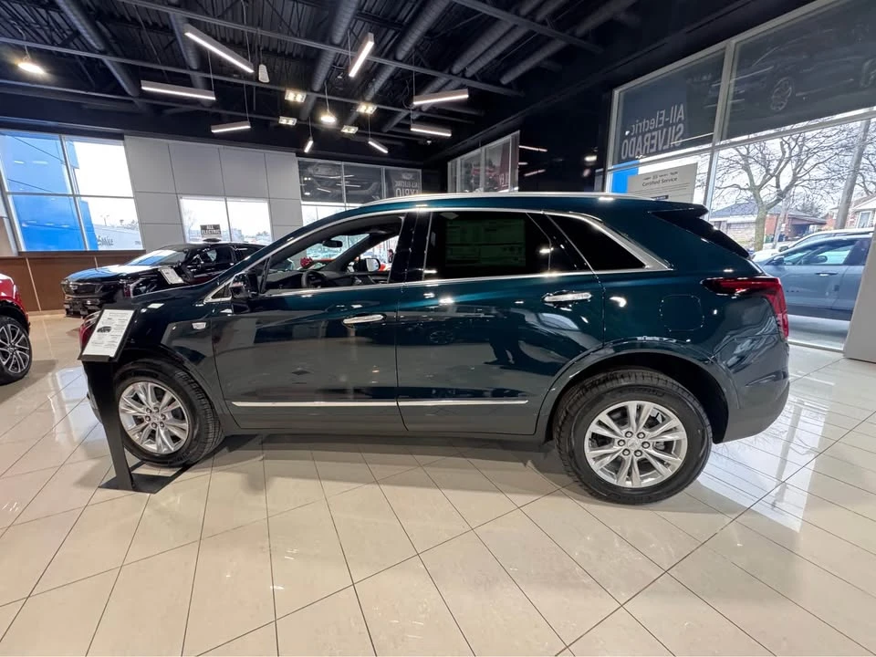 2026 Cadillac XT5 - Image 7 of 16