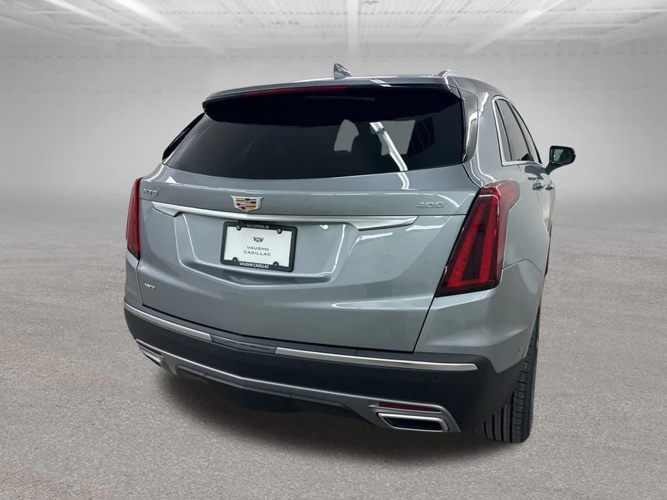 2026 Cadillac XT5 - Image 10 of 12
