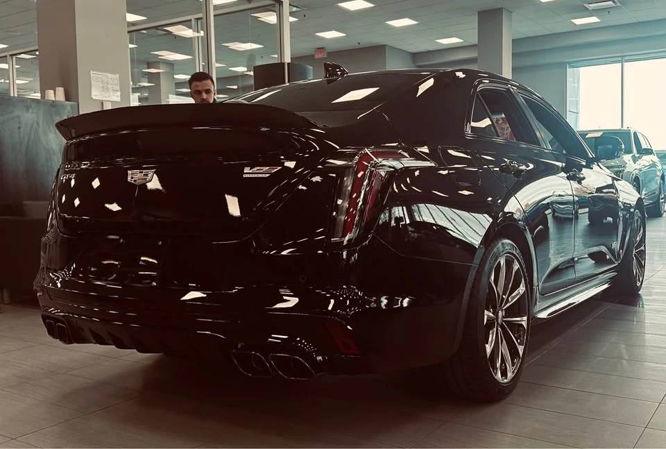 2026 Cadillac CT4 - Image 5 of 10