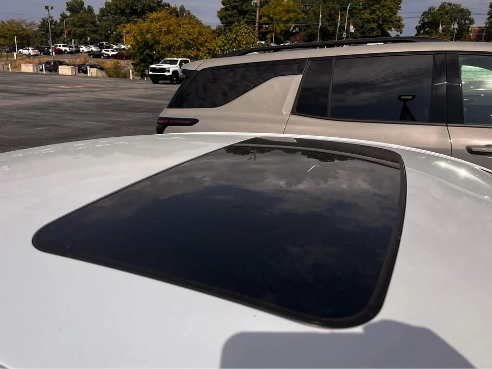 2026 Cadillac CT4 - Image 6 of 9