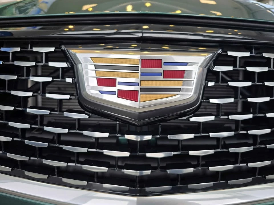 2026 Cadillac CT4 - Image 18 of 19
