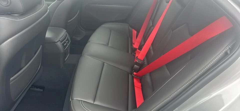 2026 Cadillac CT4-V Blackwing - Image 11 of 18