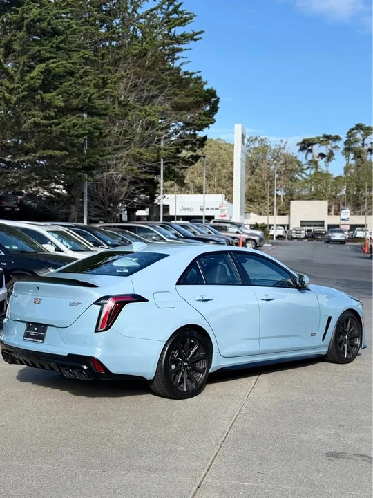 2026 Cadillac CT4-V Blackwing - Image 5 of 9