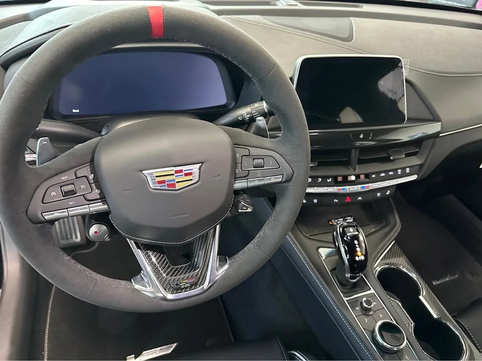 2026 Cadillac CT4-V Blackwing - Image 9 of 10