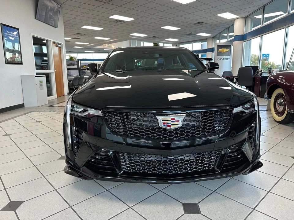 2026 Cadillac CT4-V Blackwing - Image 3 of 10