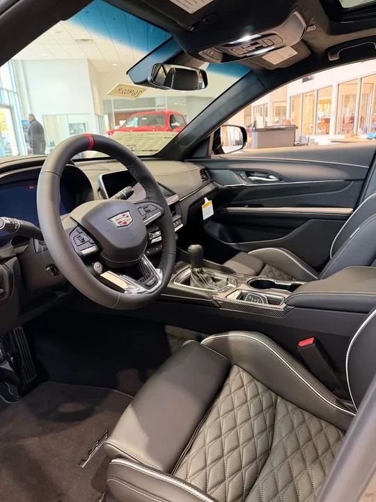 2026 Cadillac CT4-V Blackwing - Image 9 of 14