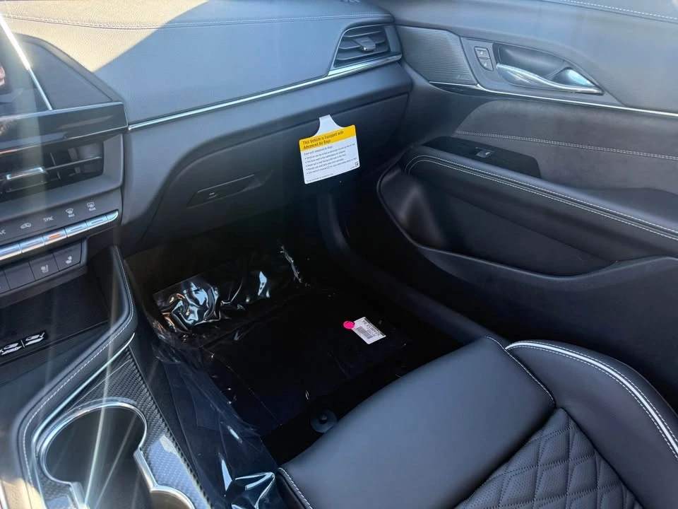2026 Cadillac CT4-V Blackwing - Image 9 of 18