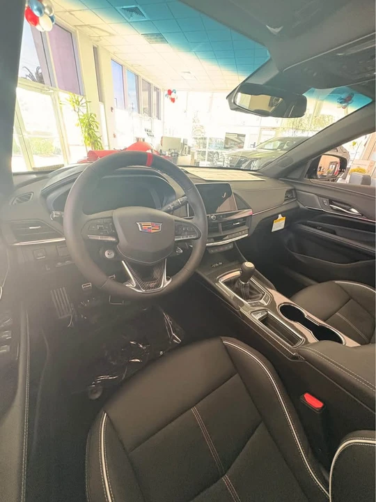 2026 Cadillac CT4-V Blackwing - Image 5 of 6