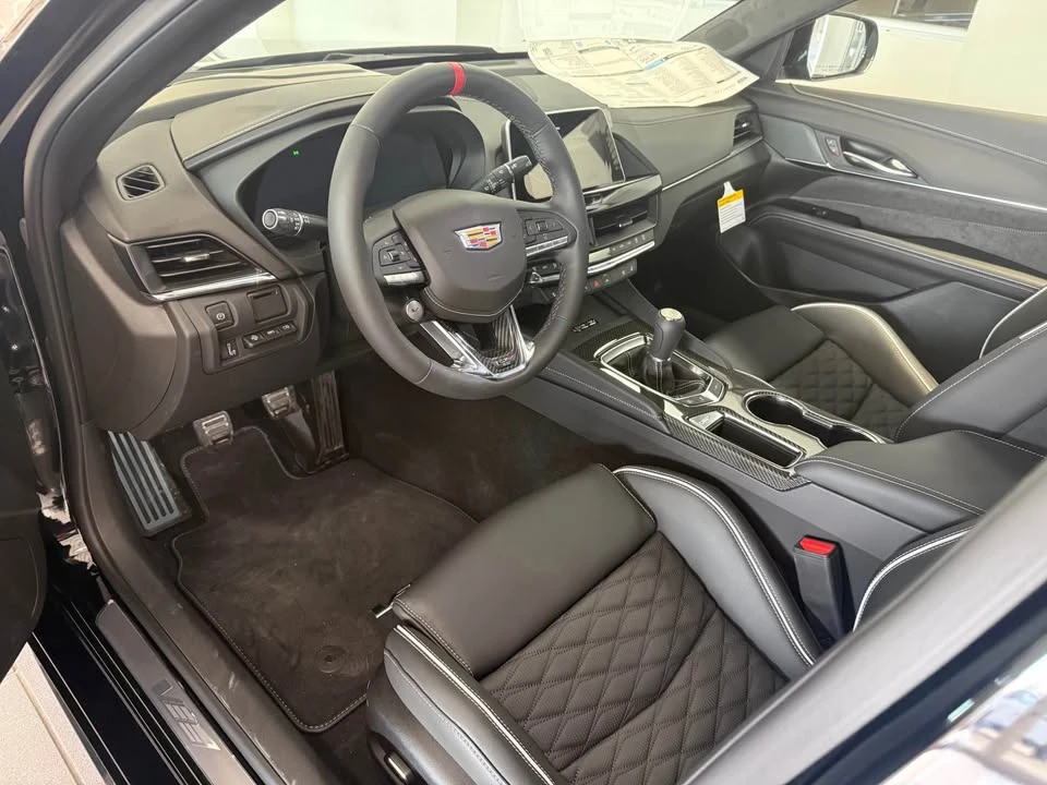 2026 Cadillac CT4-V Blackwing - Image 5 of 11