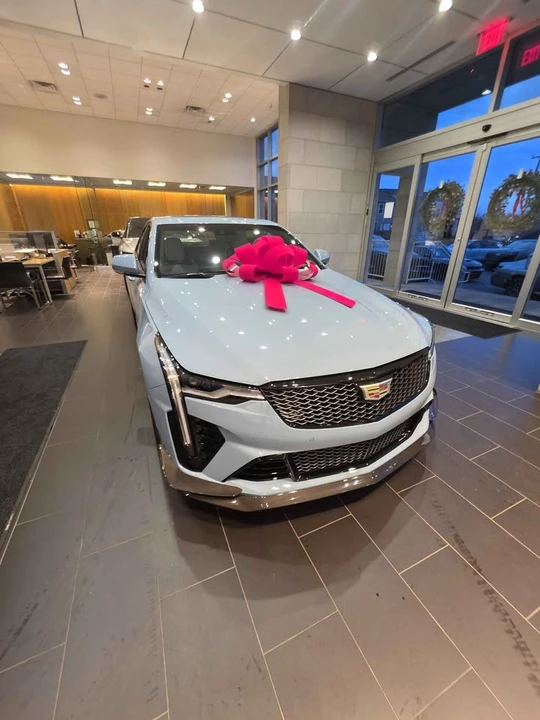2026 Cadillac CT4-V Blackwing - Image 8 of 10