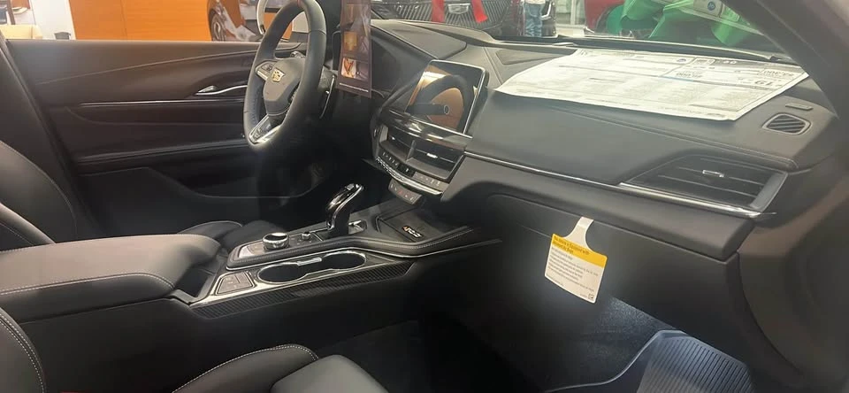 2026 Cadillac CT4-V Blackwing - Image 7 of 8