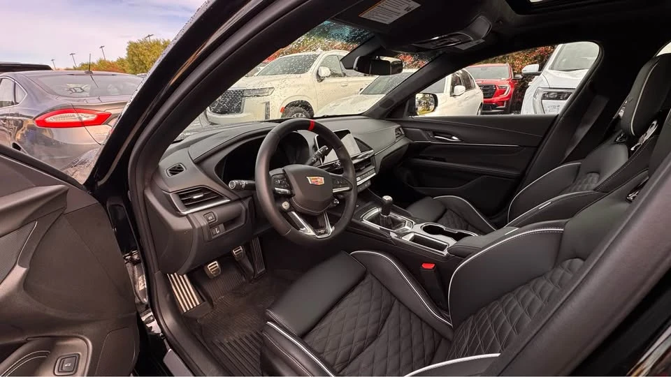 2026 Cadillac CT4-V Blackwing - Image 6 of 13