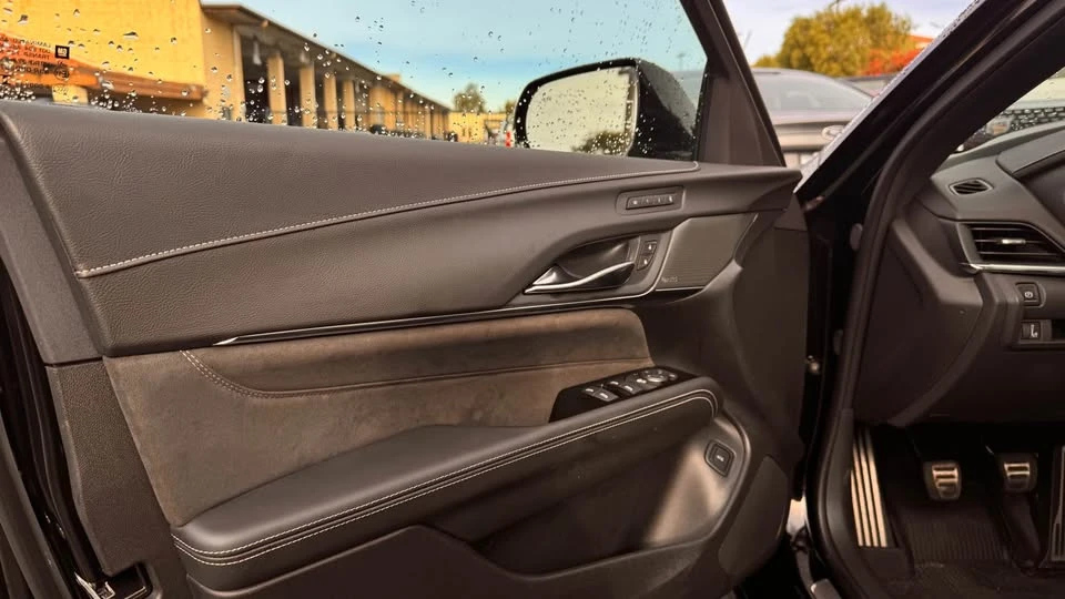 2026 Cadillac CT4-V Blackwing - Image 10 of 13