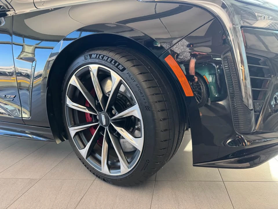2026 Cadillac CT4-V Blackwing - Image 5 of 11