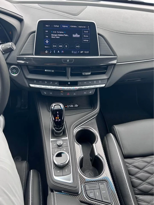 2026 Cadillac CT4-V Blackwing - Image 11 of 16