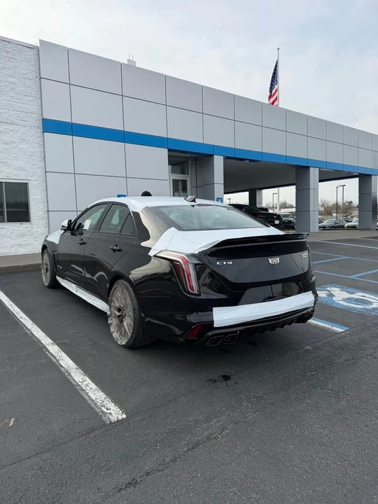 2026 Cadillac CT4-V Blackwing - Image 5 of 6